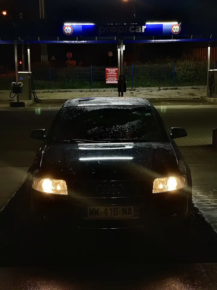 Audi A4 1.6i