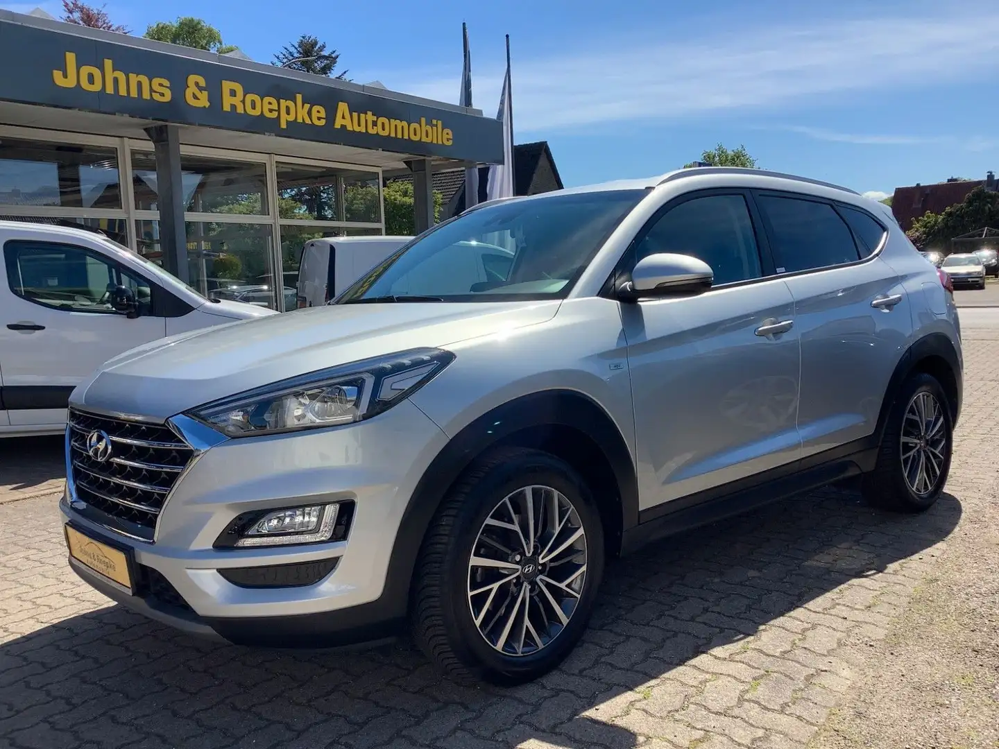 Hyundai TUCSON Advantage 1,6 CRDi Automatik / NAVI Argent - 1