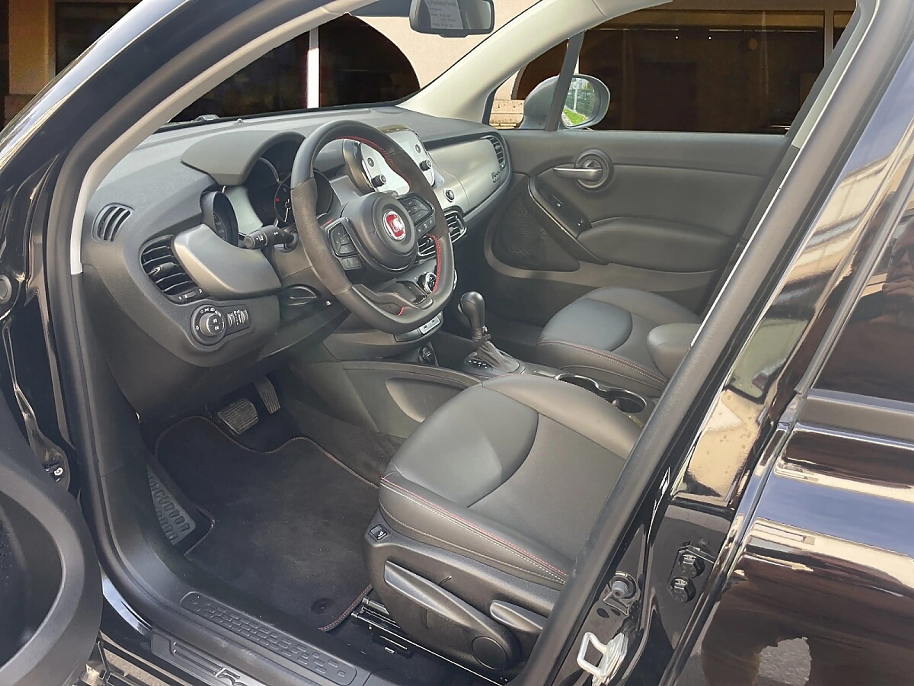 Fiat 500X Hybrid 130 7-Gang eDCT Sport TOP-Ausstattung € ... — photo 4