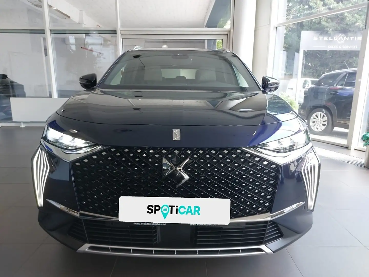 DS Automobiles DS 7 Crossback DS7 E-Tense4x4 300 Opera Aut. Blau - 2