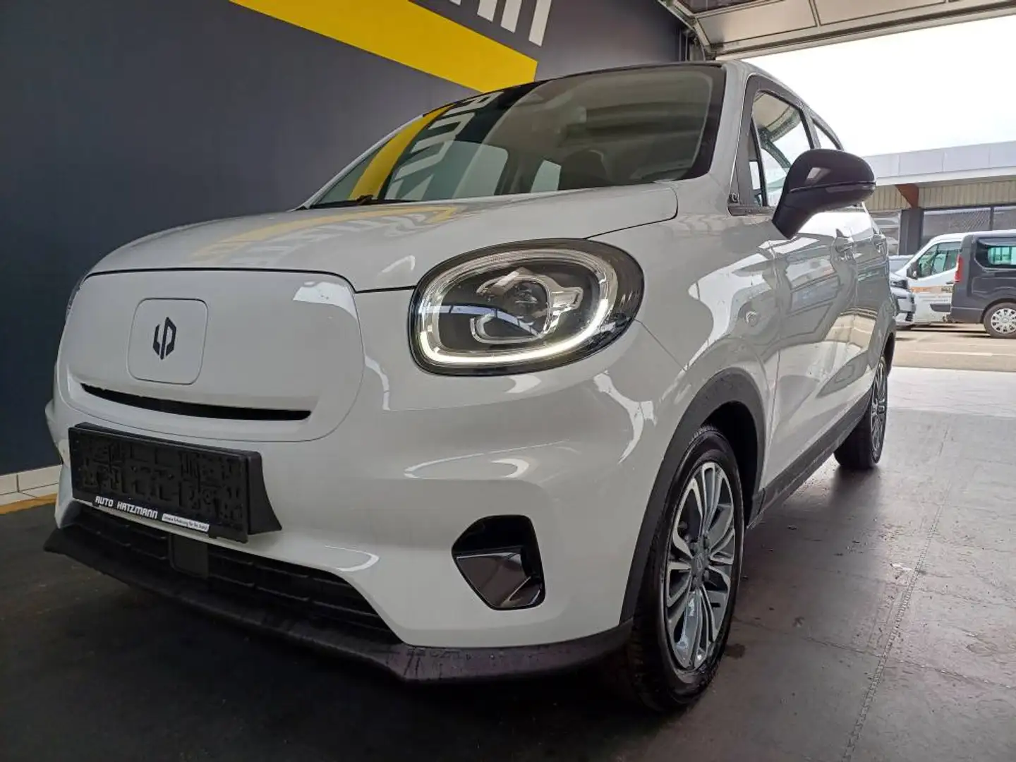 Leapmotor T03 Elektro 36 kWh 94PS Weiß - 2