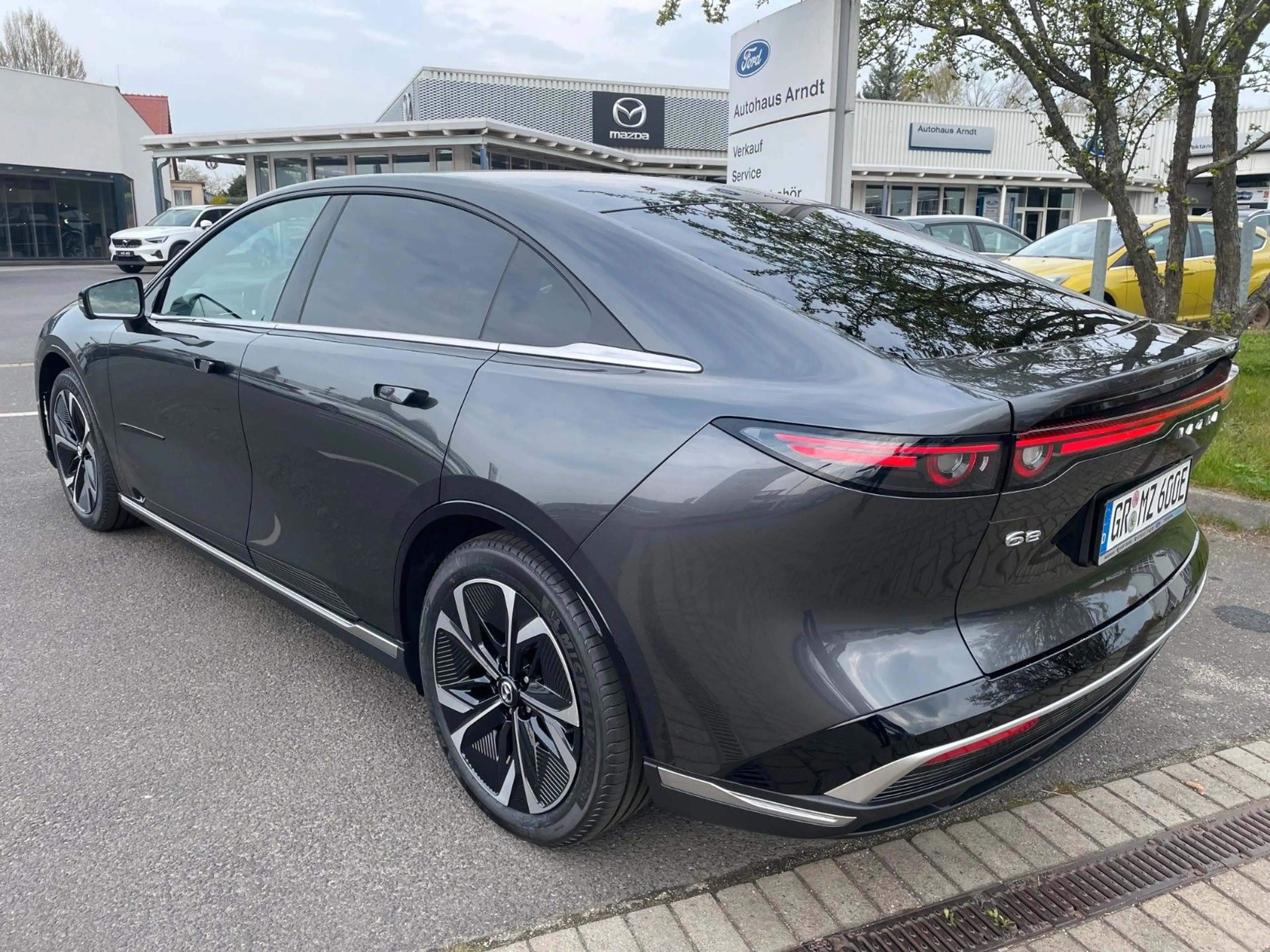 Mazda 6e EV 258PS 68,8kWh Takumi *LEDER*HUD*360°*PANO — photo 3