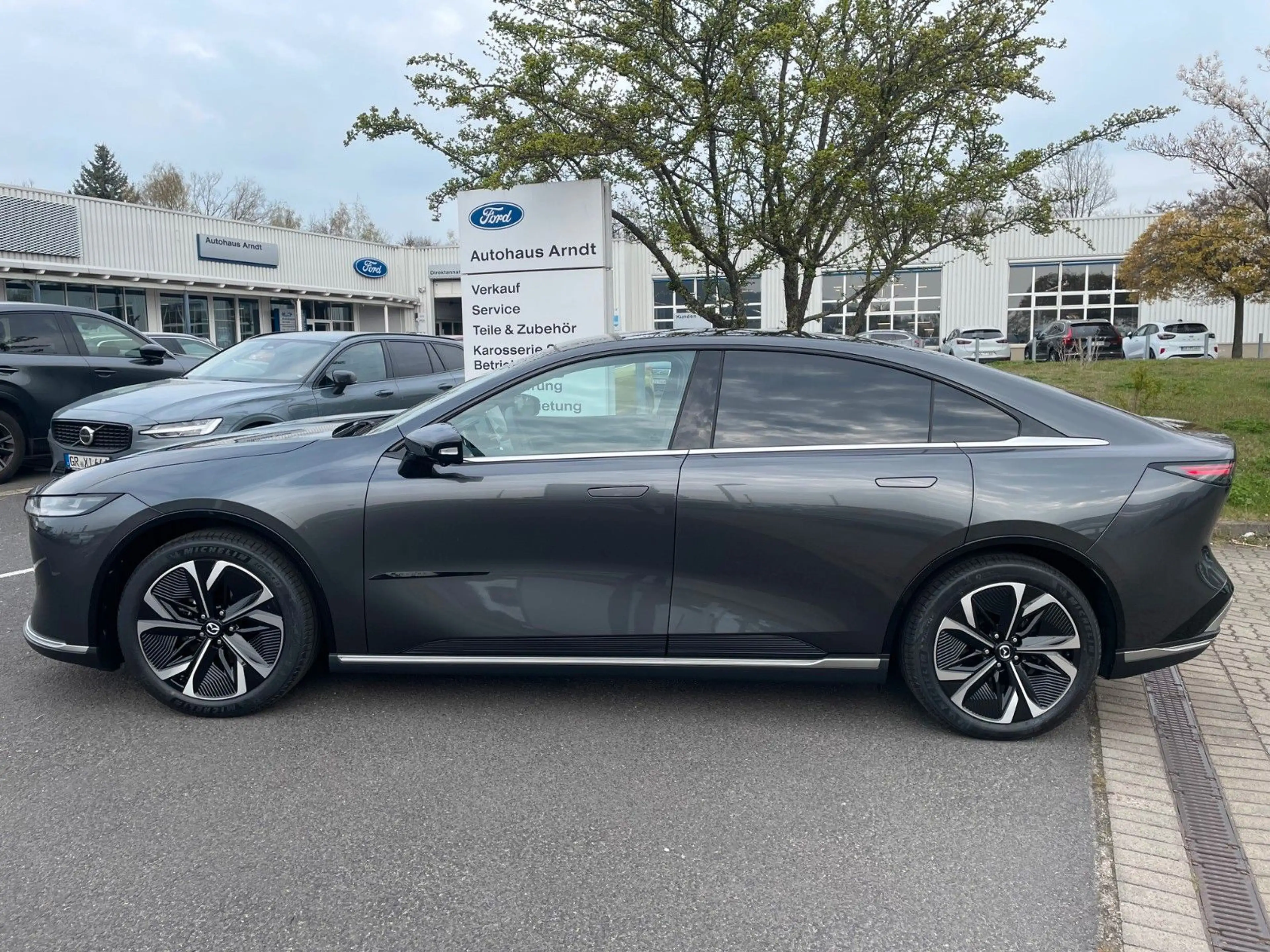 Mazda 6e EV 258PS 68,8kWh Takumi *LEDER*HUD*360°*PANO — photo 2