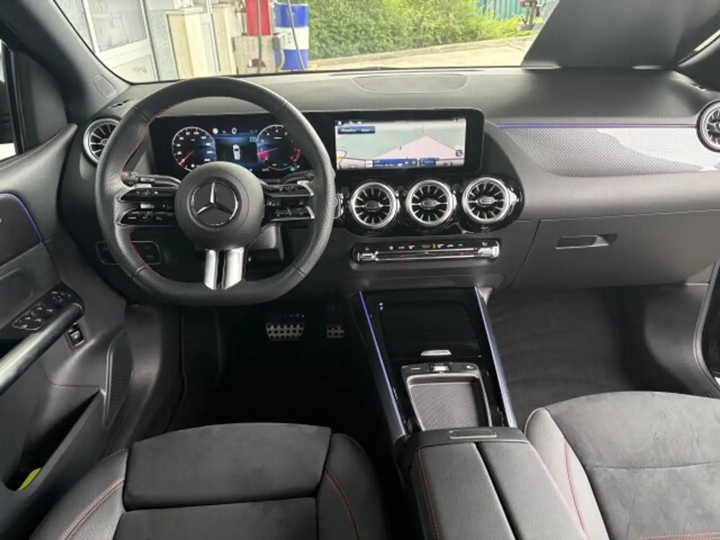Mercedes-Benz B 200 B 200 Night AMG Advanced Plus Keyless-Go Kamera Noir - 2