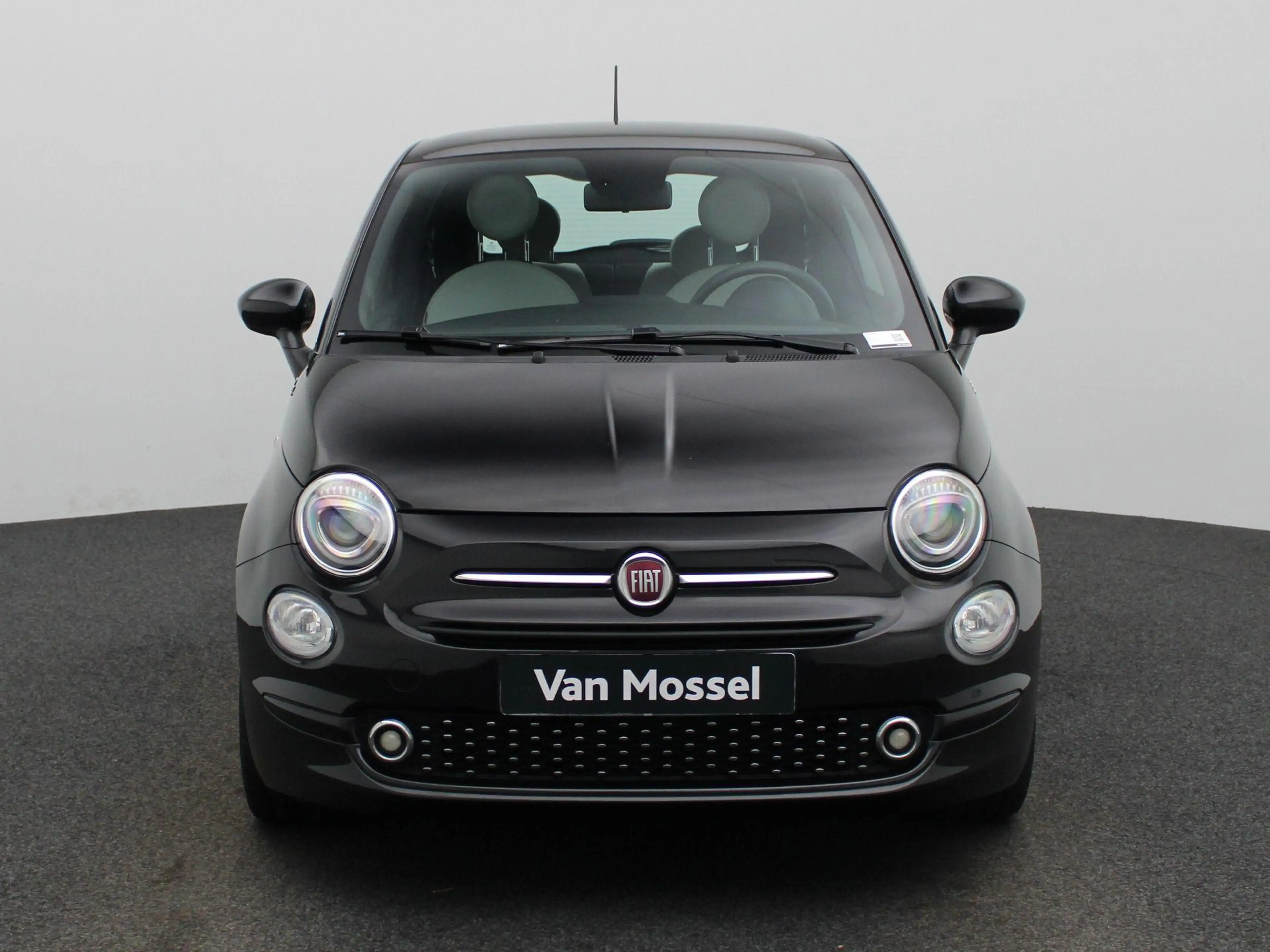 Fiat 500 1.0 Hybrid 70 Dolce Vita — photo 3