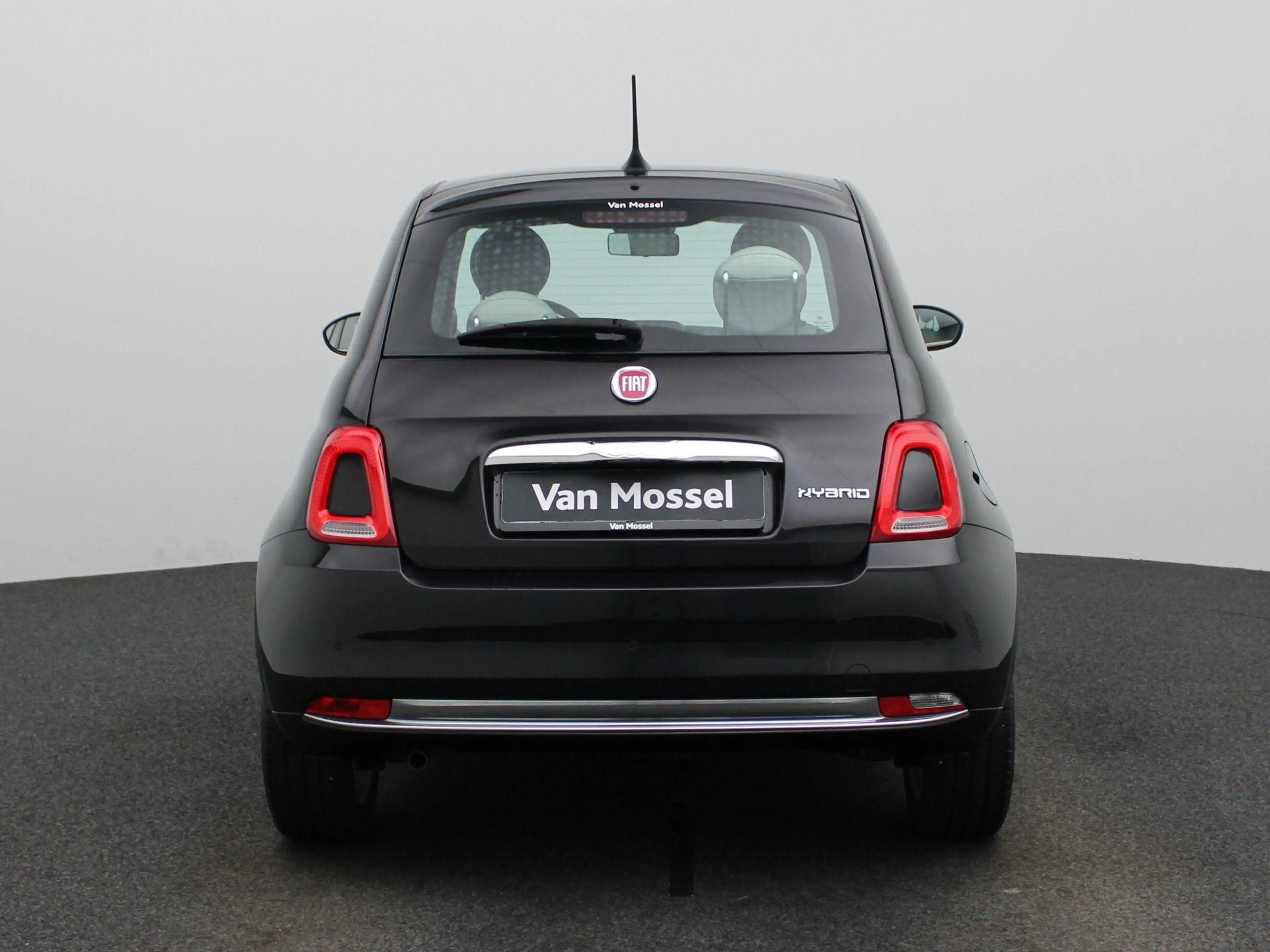 Fiat 500 1.0 Hybrid 70 Dolce Vita — photo 5