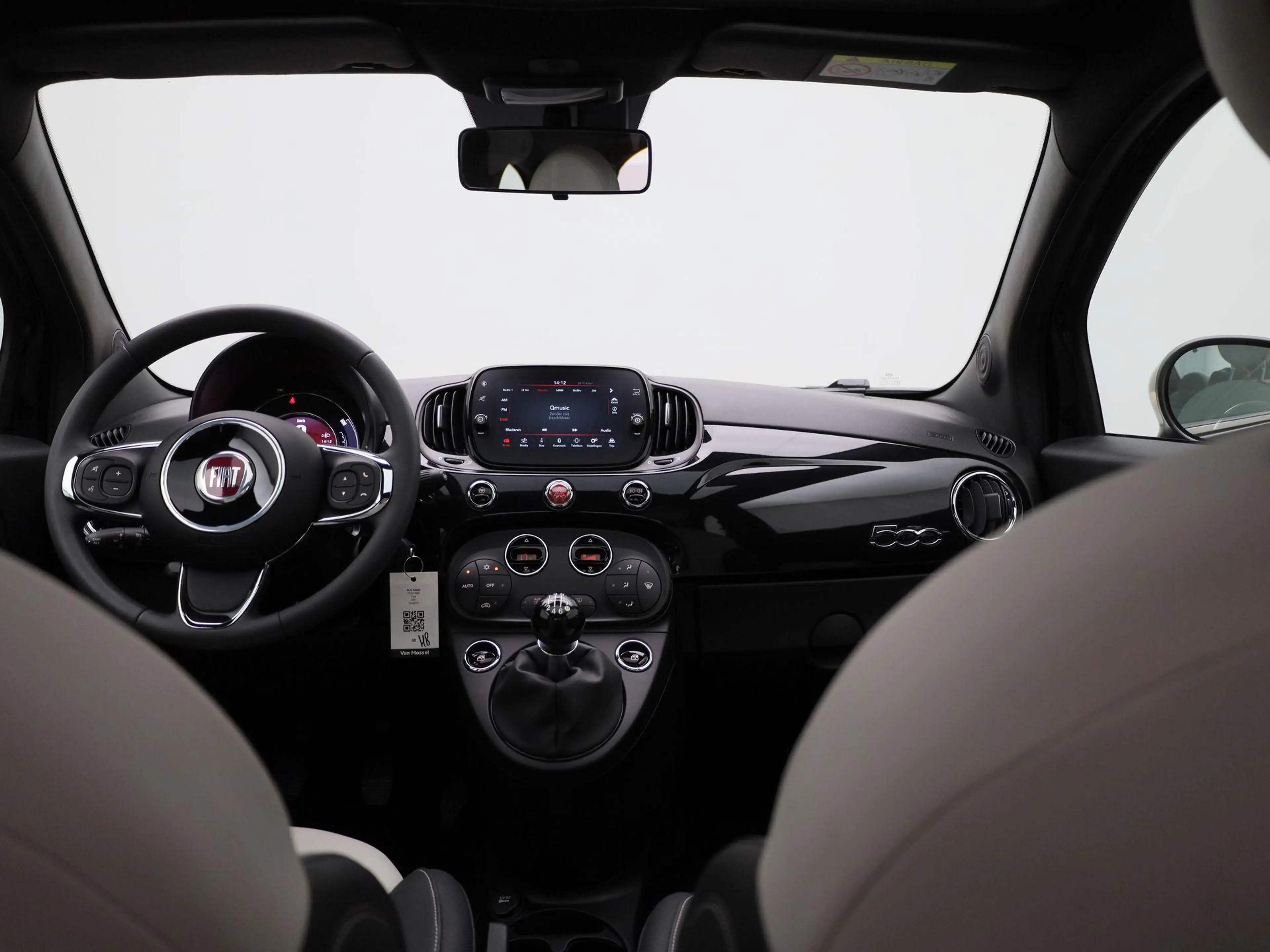 Fiat 500 1.0 Hybrid 70 Dolce Vita — photo 7