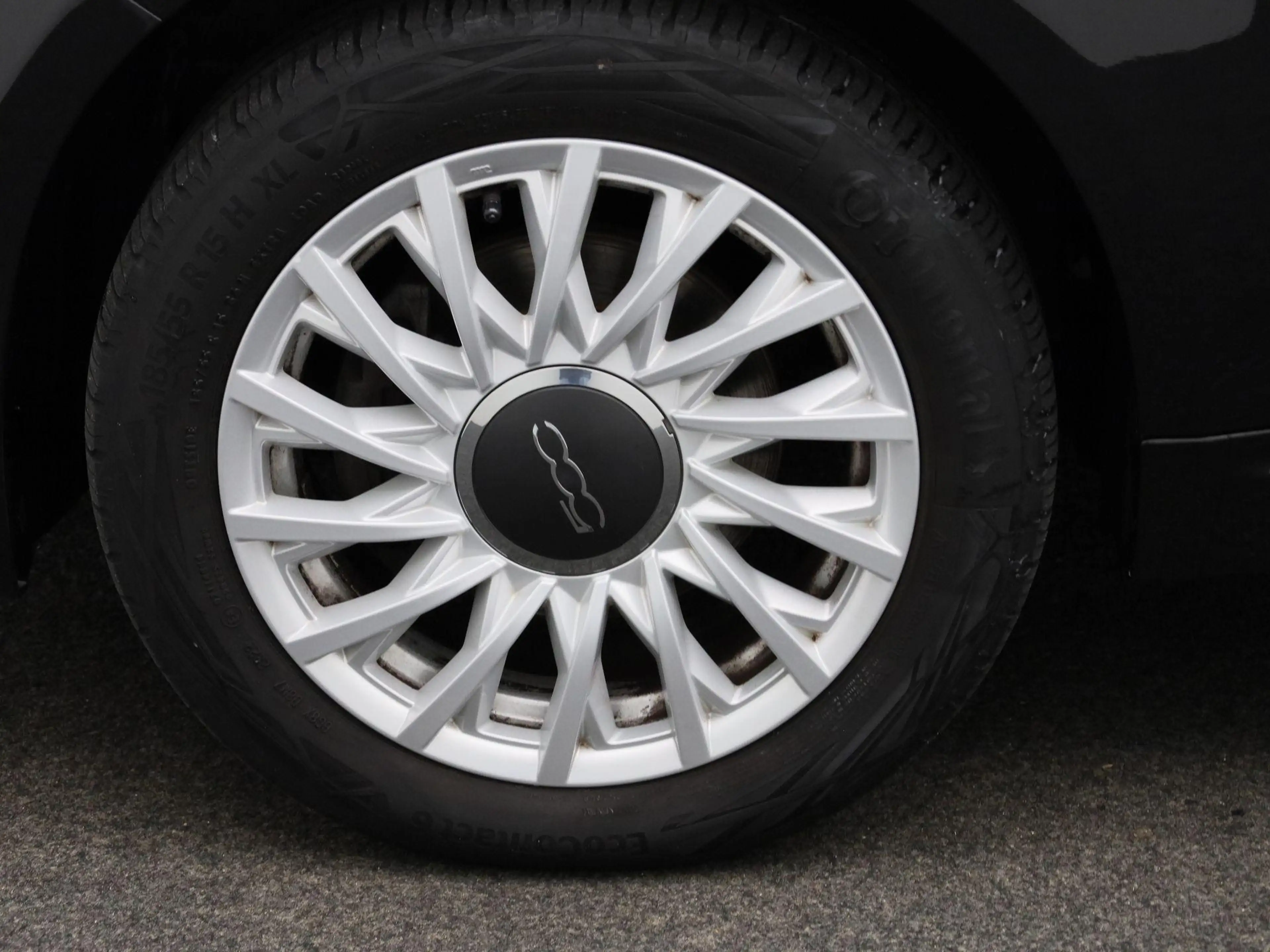 Fiat 500 1.0 Hybrid 70 Dolce Vita — photo 12