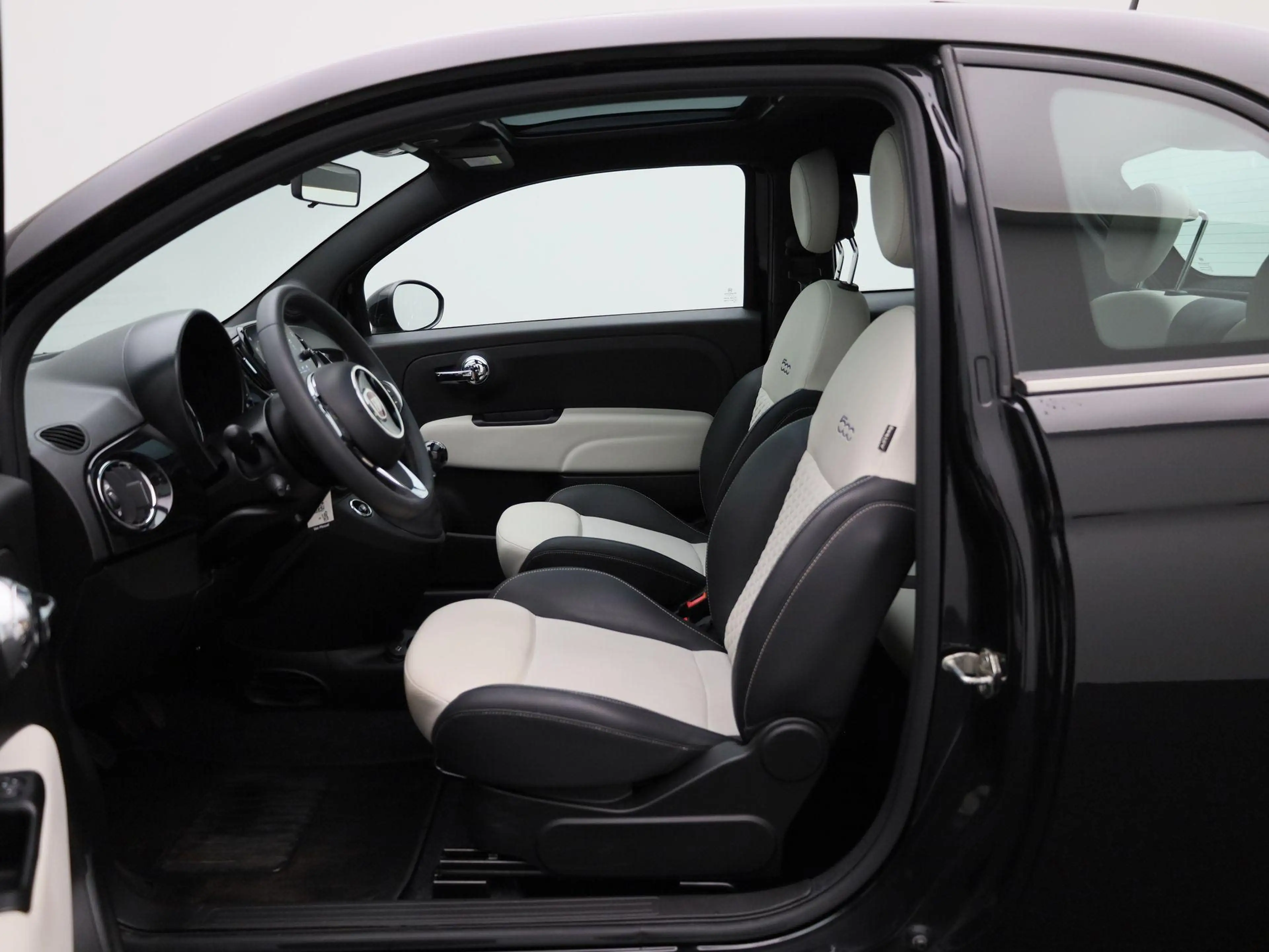 Fiat 500 1.0 Hybrid 70 Dolce Vita — photo 9