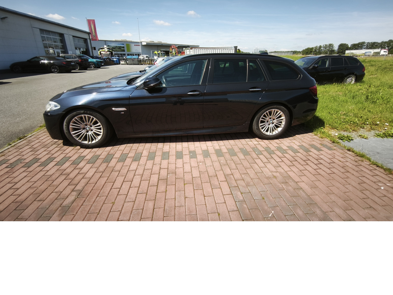 BMW 535 535d xDrive M Sport HUD PanoDach Leder — photo 2