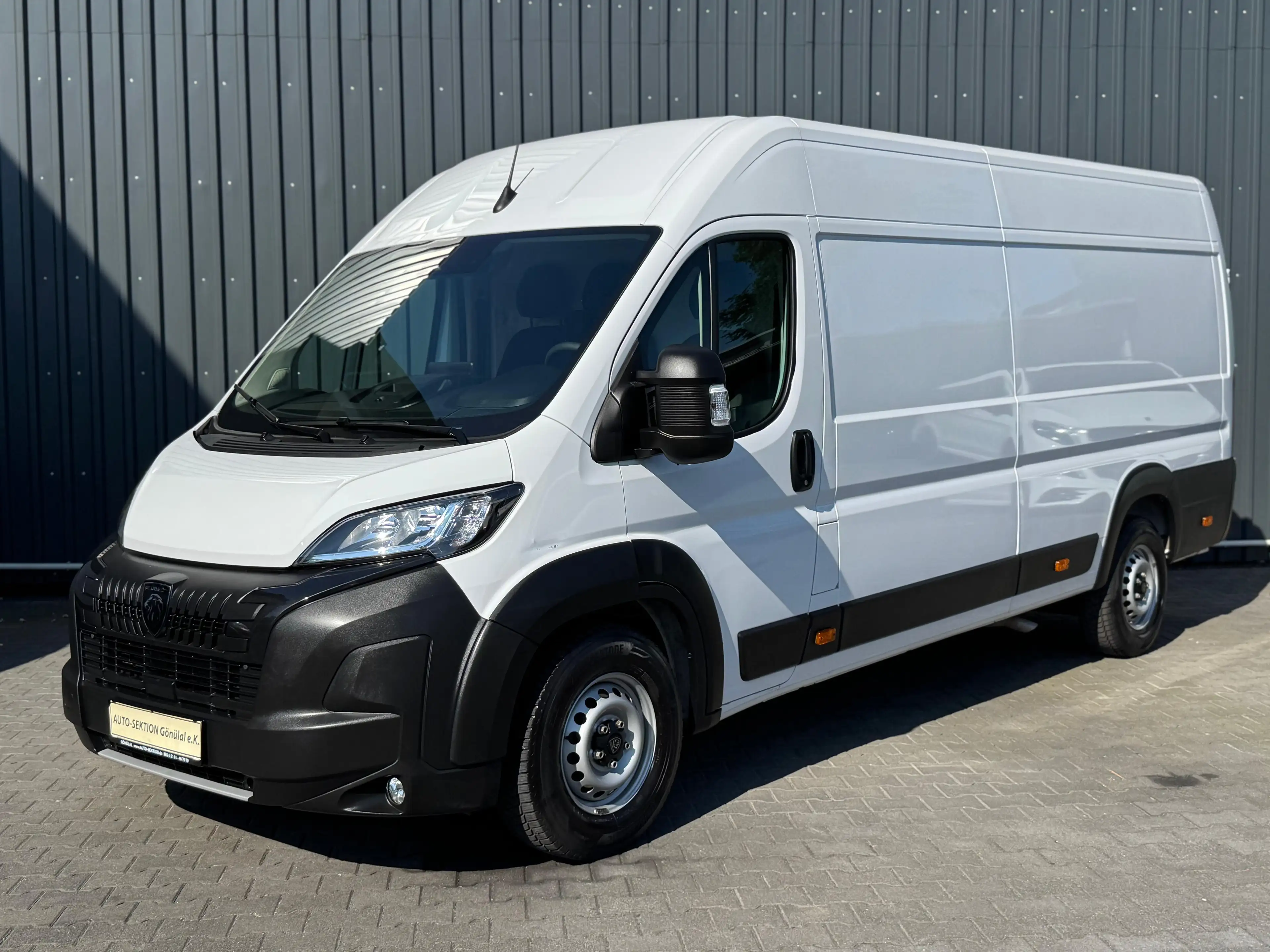 Peugeot Boxer 35 L4H2 140 *Klima*Kamera*Tempo*Navi*Holz — photo 9