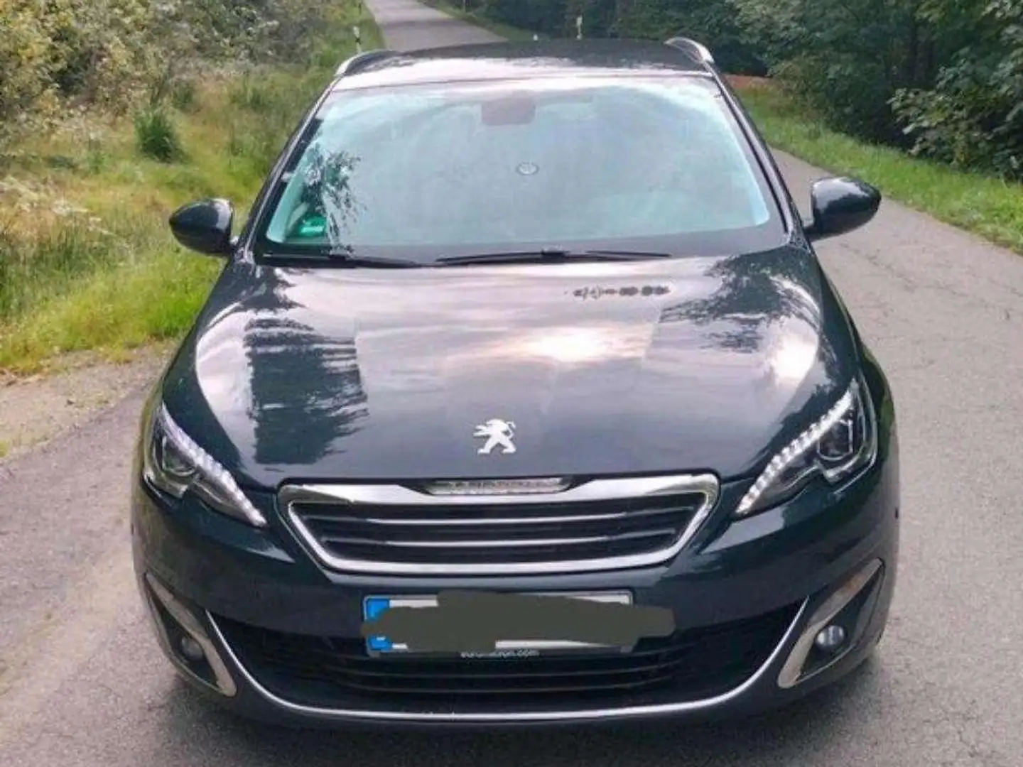 Peugeot 308 308 SW BlueHDi 120 Stop Grau - 1