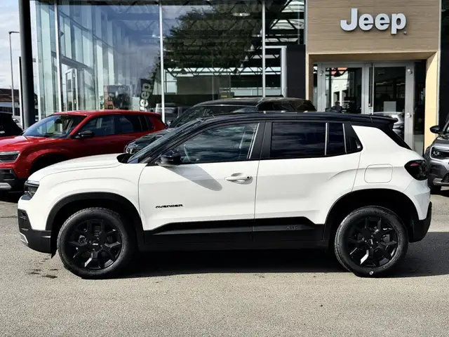 Jeep Avenger view 6