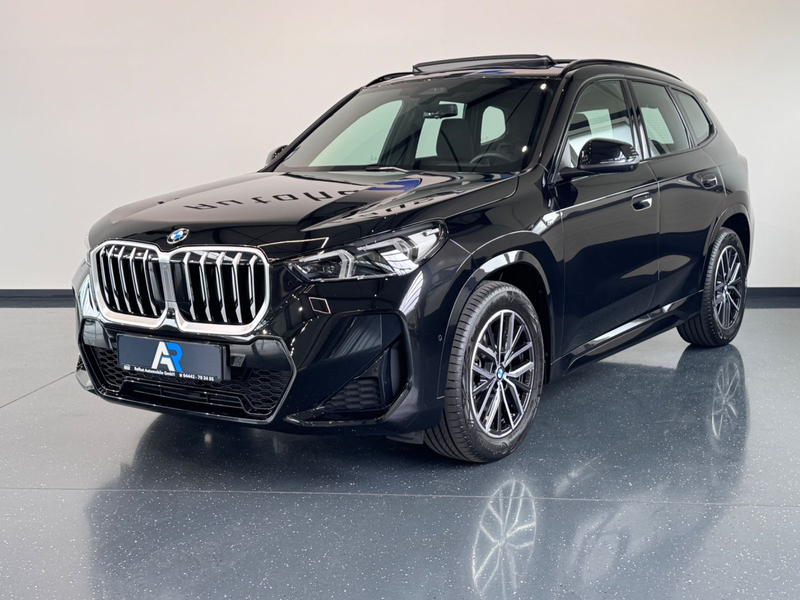 BMW X1 sDrive 18 i M Sport*PANO*180 KAMERA*BLACK*AMB — photo 2