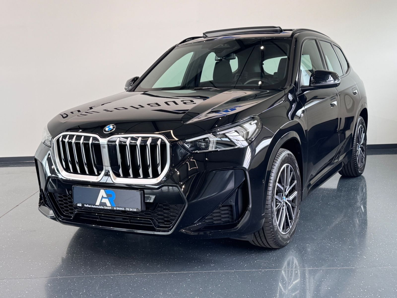 BMW X1 sDrive 18 i M Sport*PANO*180 KAMERA*BLACK*AMB — photo 3