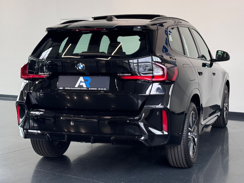 BMW X1 sDrive 18 i M Sport*PANO*180 KAMERA*BLACK*AMB — photo 14