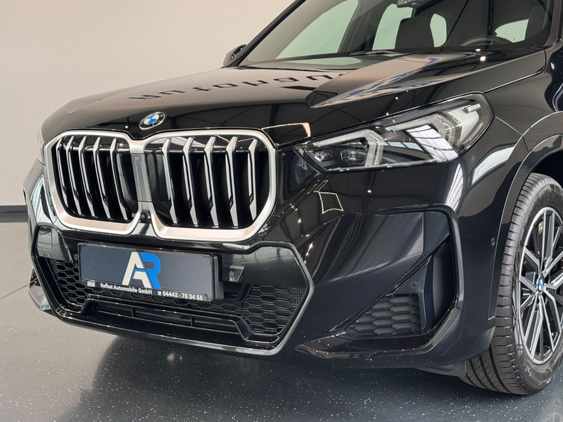 BMW X1 sDrive 18 i M Sport*PANO*180 KAMERA*BLACK*AMB — photo 4