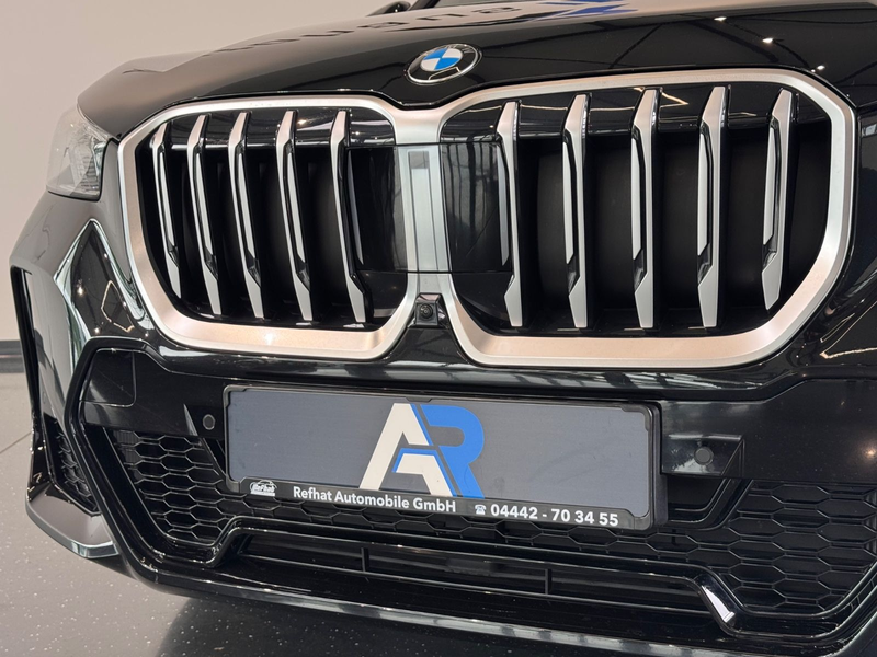 BMW X1 sDrive 18 i M Sport*PANO*180 KAMERA*BLACK*AMB — photo 12