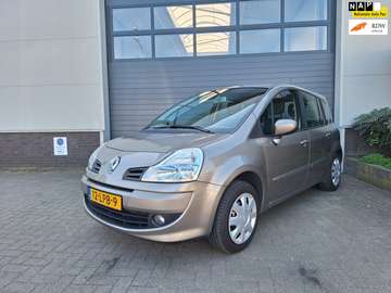| 1.6-16V Exception | Automaat | Airco |