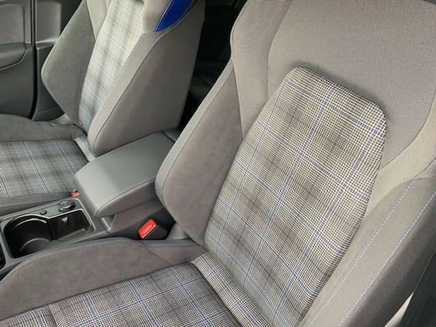 Volkswagen Golf GTE BLACK STYLE 1.5 177CV DSG6 Bleu - 2