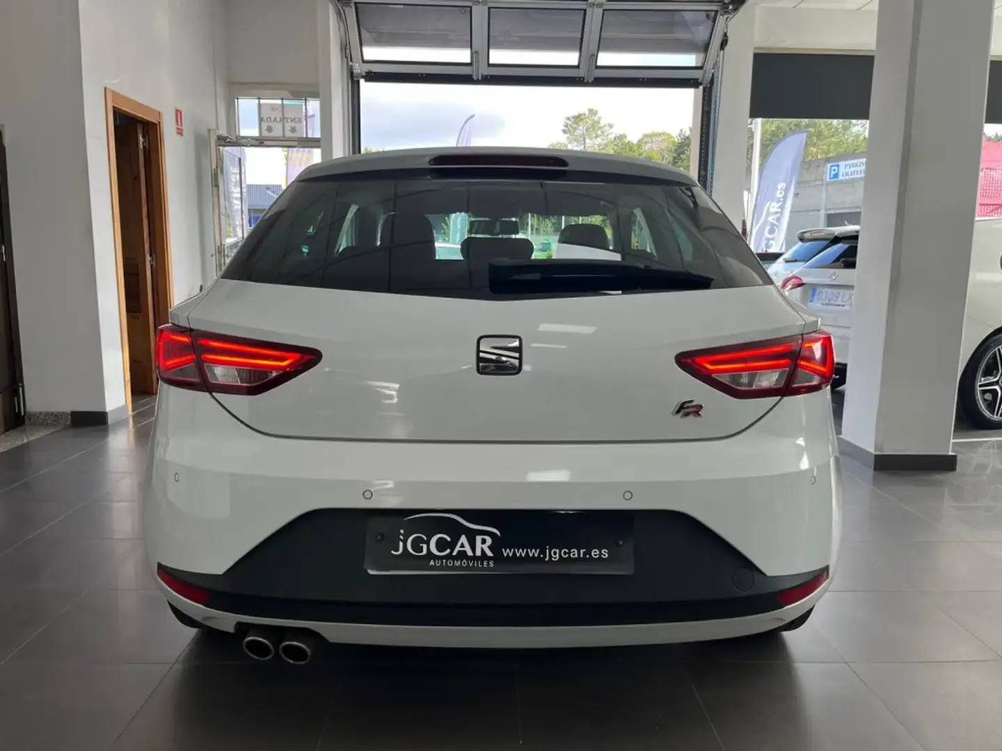SEAT Leon SC 2.0TDI CR S&S FR 150 Blanc - 2
