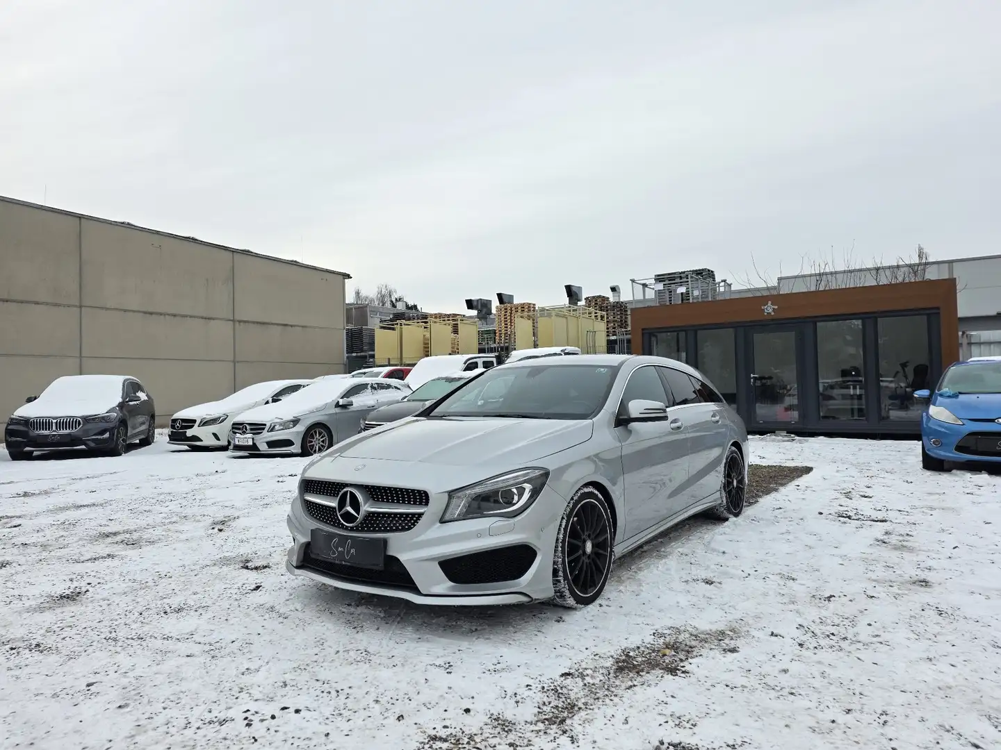 Mercedes-Benz CLA 180 d 4 MATIC AMG Line 1. Besitz Silber - 1