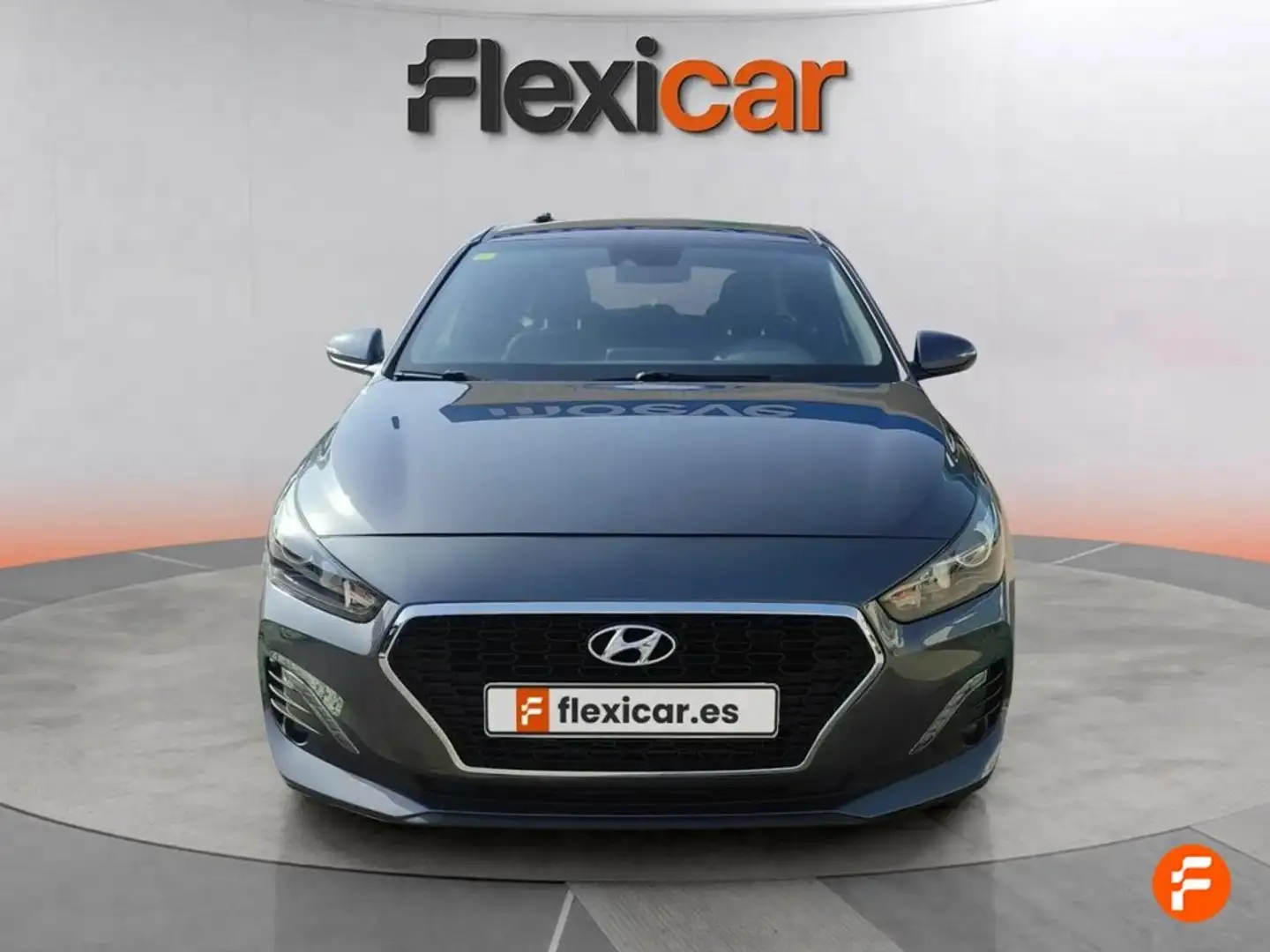 Hyundai i30 1.6 CRDI 100kW (136CV) Tecno Fastback Amarillo - 2