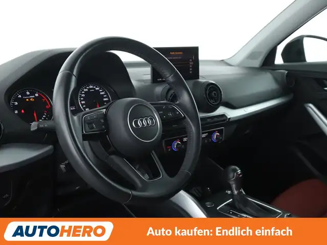 Audi Q2 view 15