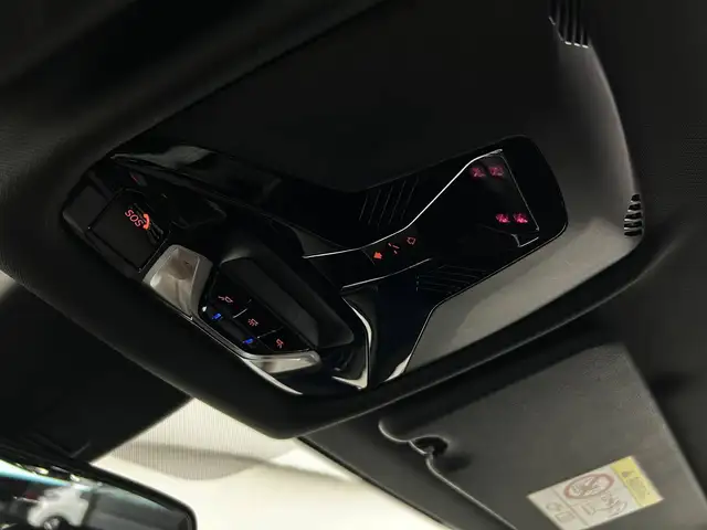 BMW 1 Series view 29