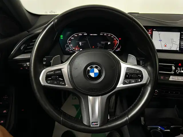 BMW 1 Series view 14
