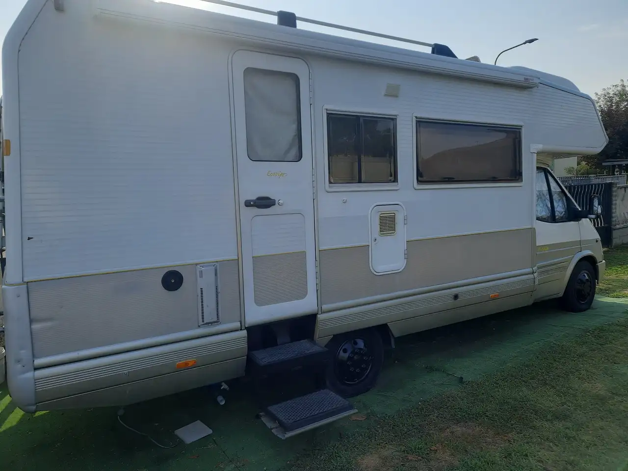 Ford Transit Laika ecovip 2i 2500td, foto 7