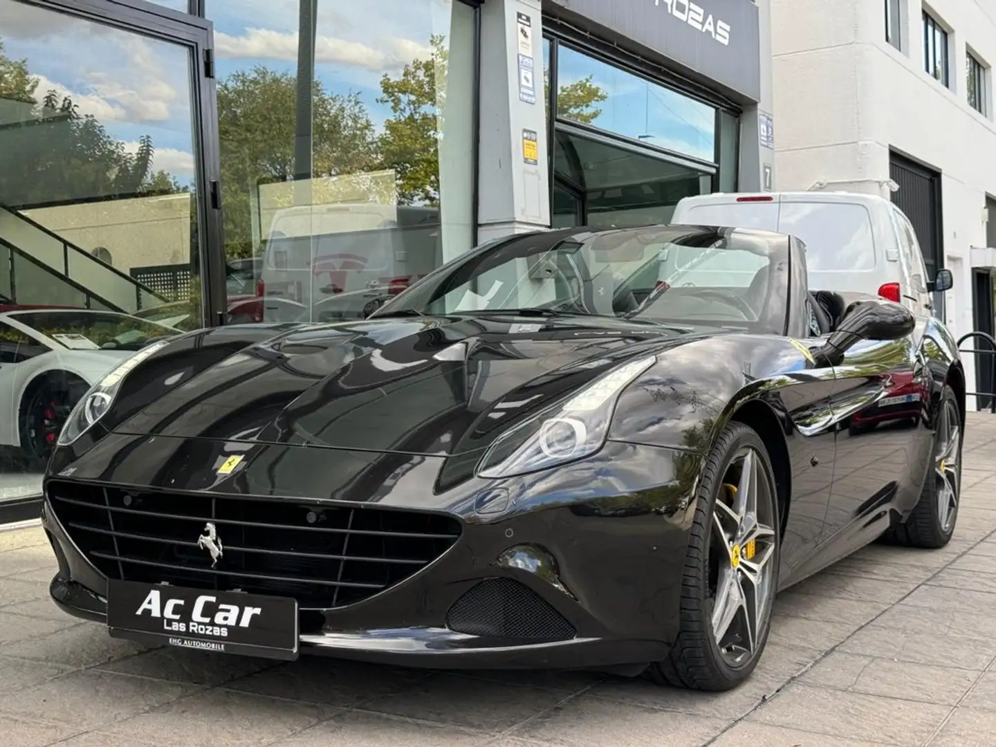 Ferrari California 2+2 plazas Negro - 2