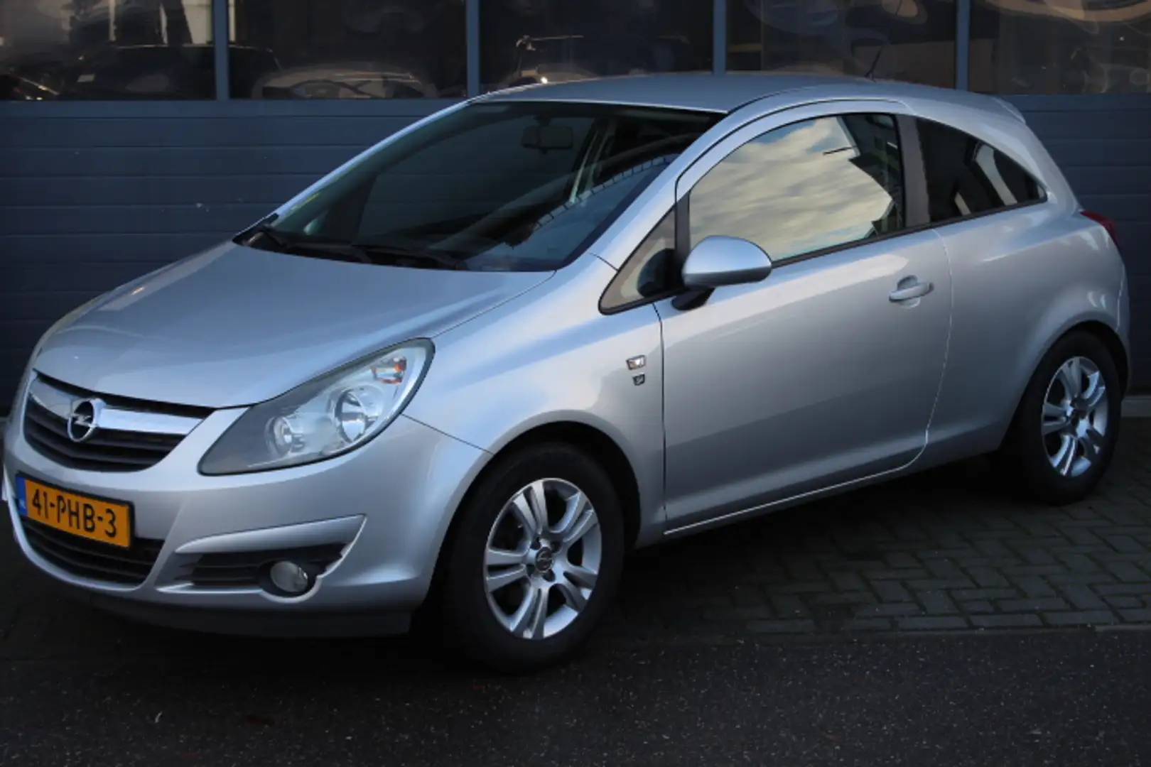 Opel Corsa 1.3 CDTi EcoFlex S/S '111' Edition Gris - 1