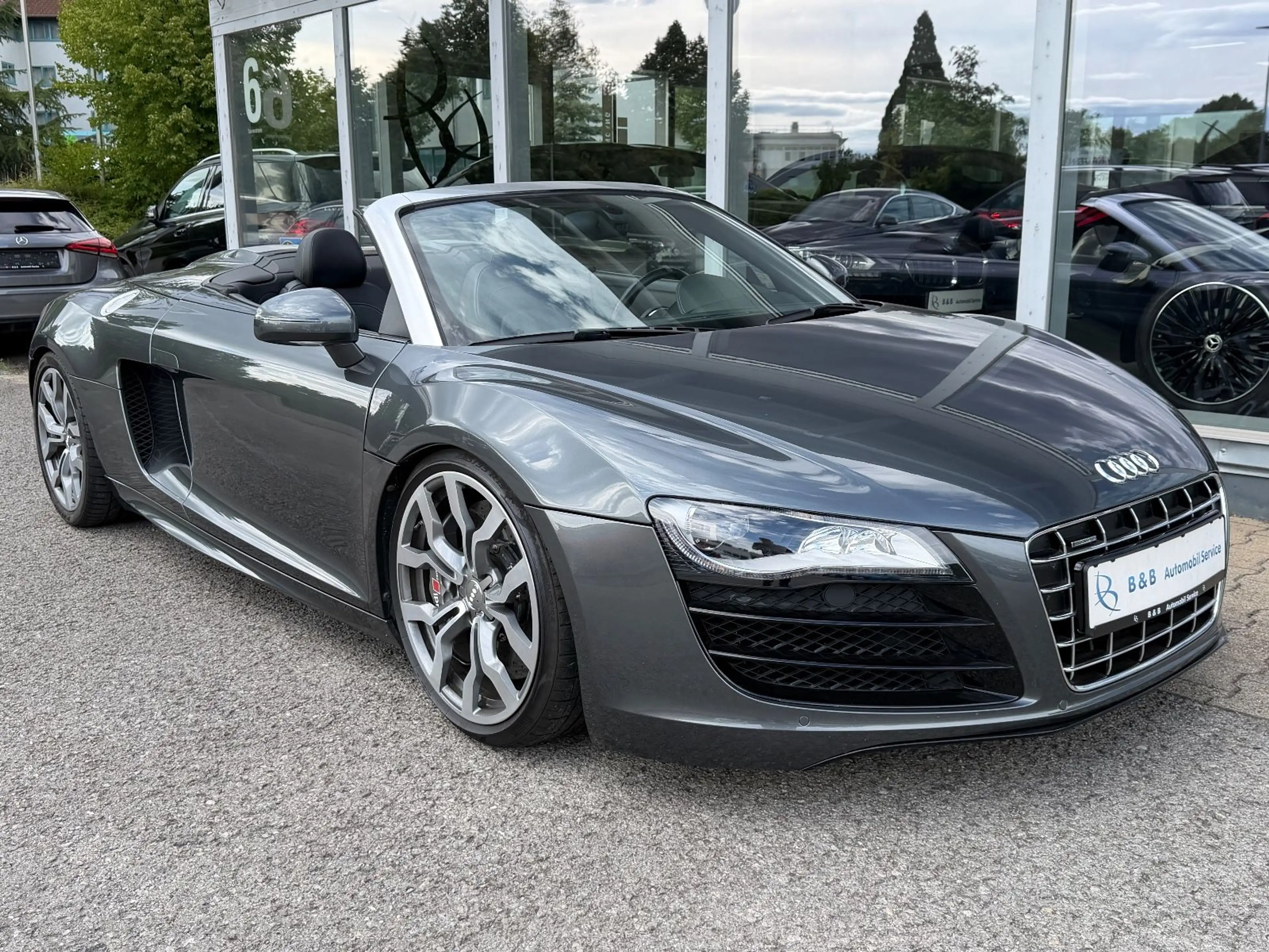 Audi R8 Spyder 5.2 quattro *CAM*BANG&OLUFSEN*NAVI*KW — photo 4