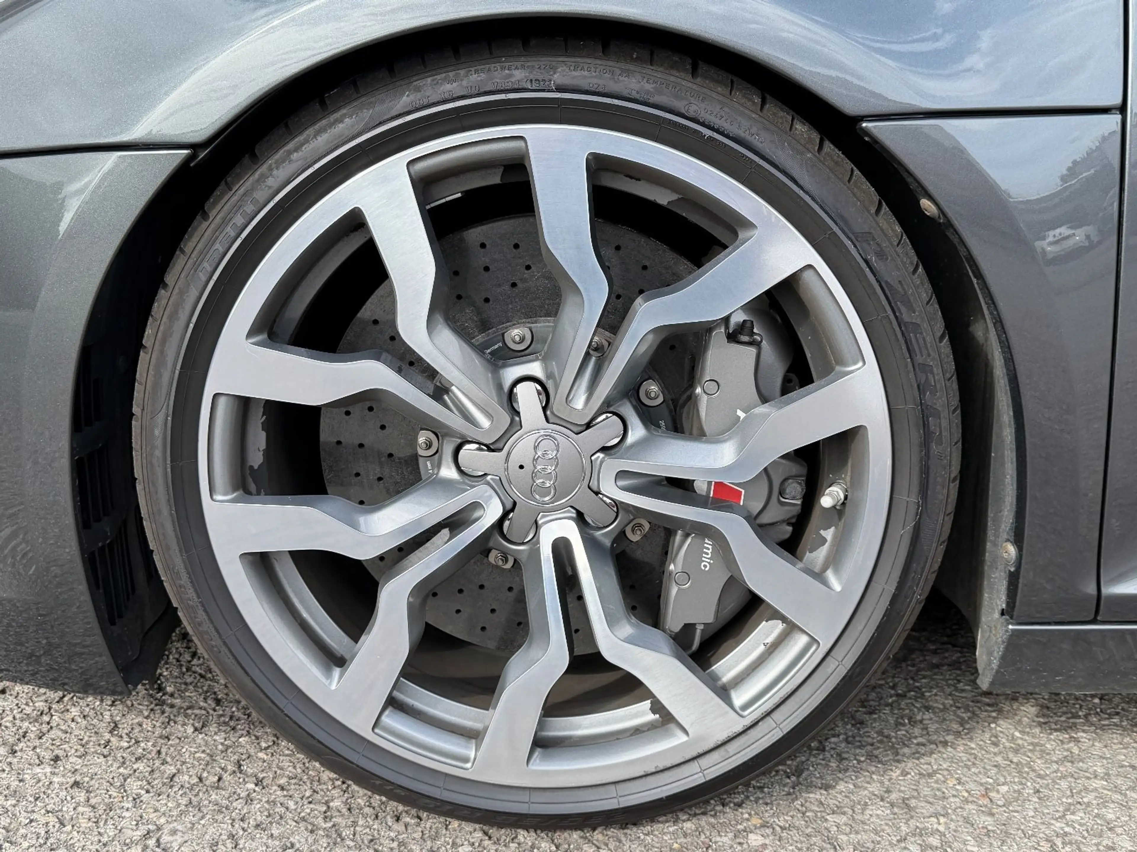 Audi R8 Spyder 5.2 quattro *CAM*BANG&OLUFSEN*NAVI*KW — photo 12