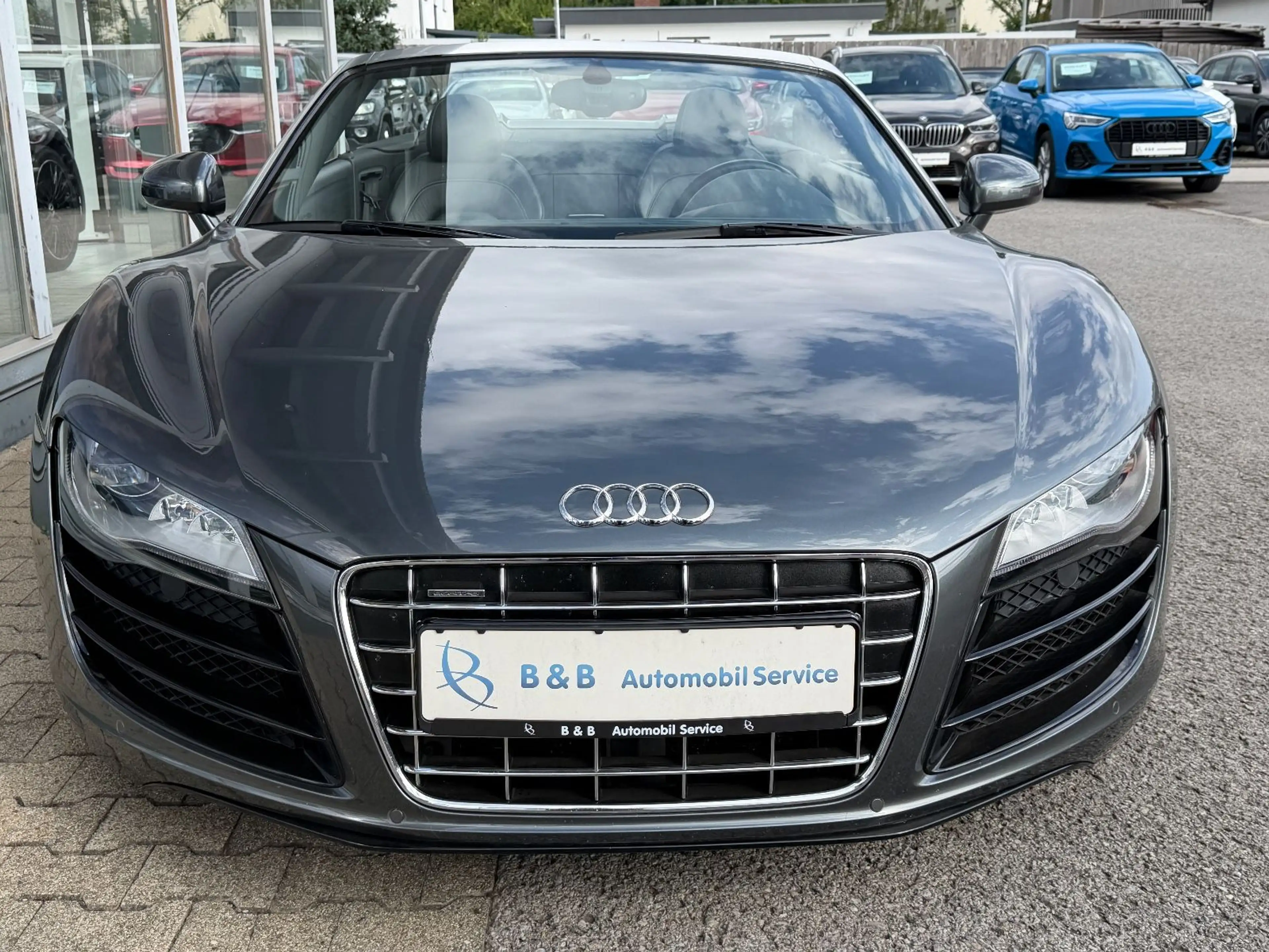 Audi R8 Spyder 5.2 quattro *CAM*BANG&OLUFSEN*NAVI*KW — photo 8