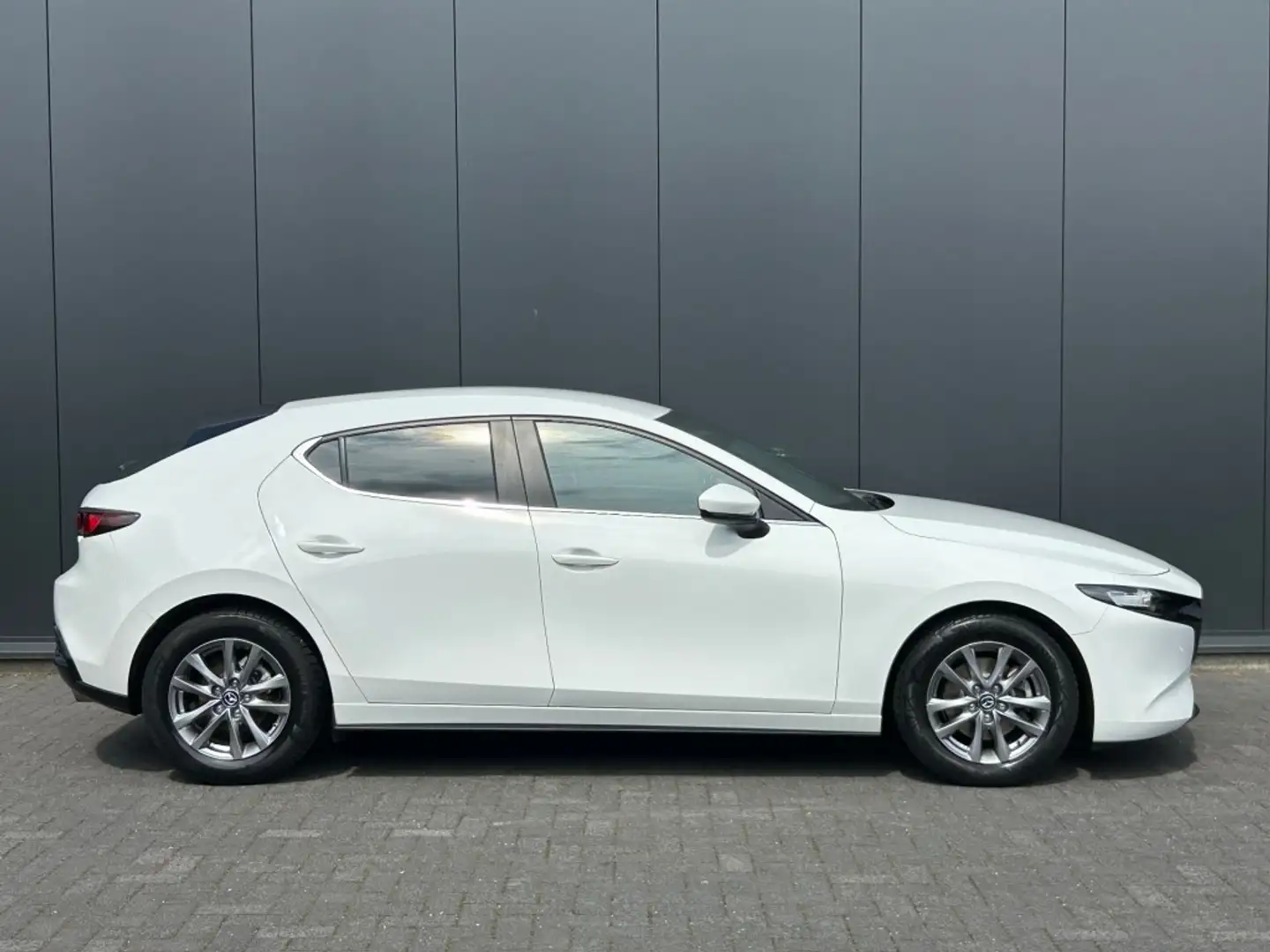 Mazda 3 2.0 e-SkyActiv-X 180 LED Bose HUD Adapt.Cruise Car Wit - 2