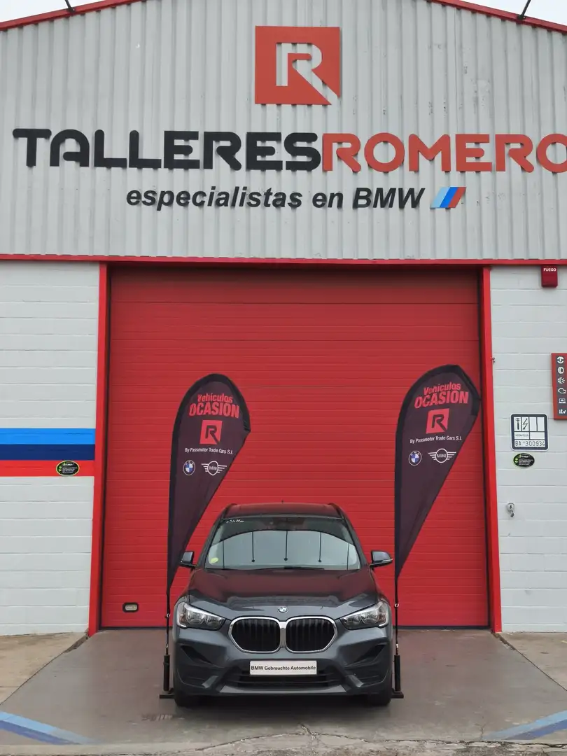 BMW X1 sDrive 18dA - 1