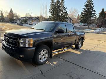 4WD Crew Cab 143.5  LTZ