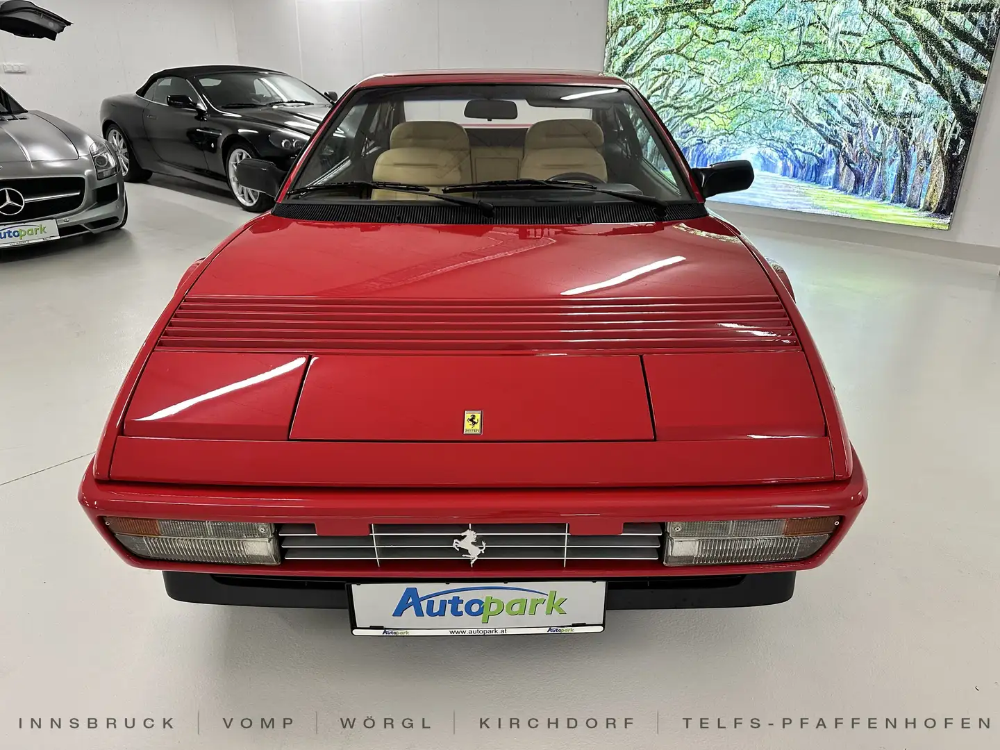 Ferrari Mondial 3,2 Red - 2