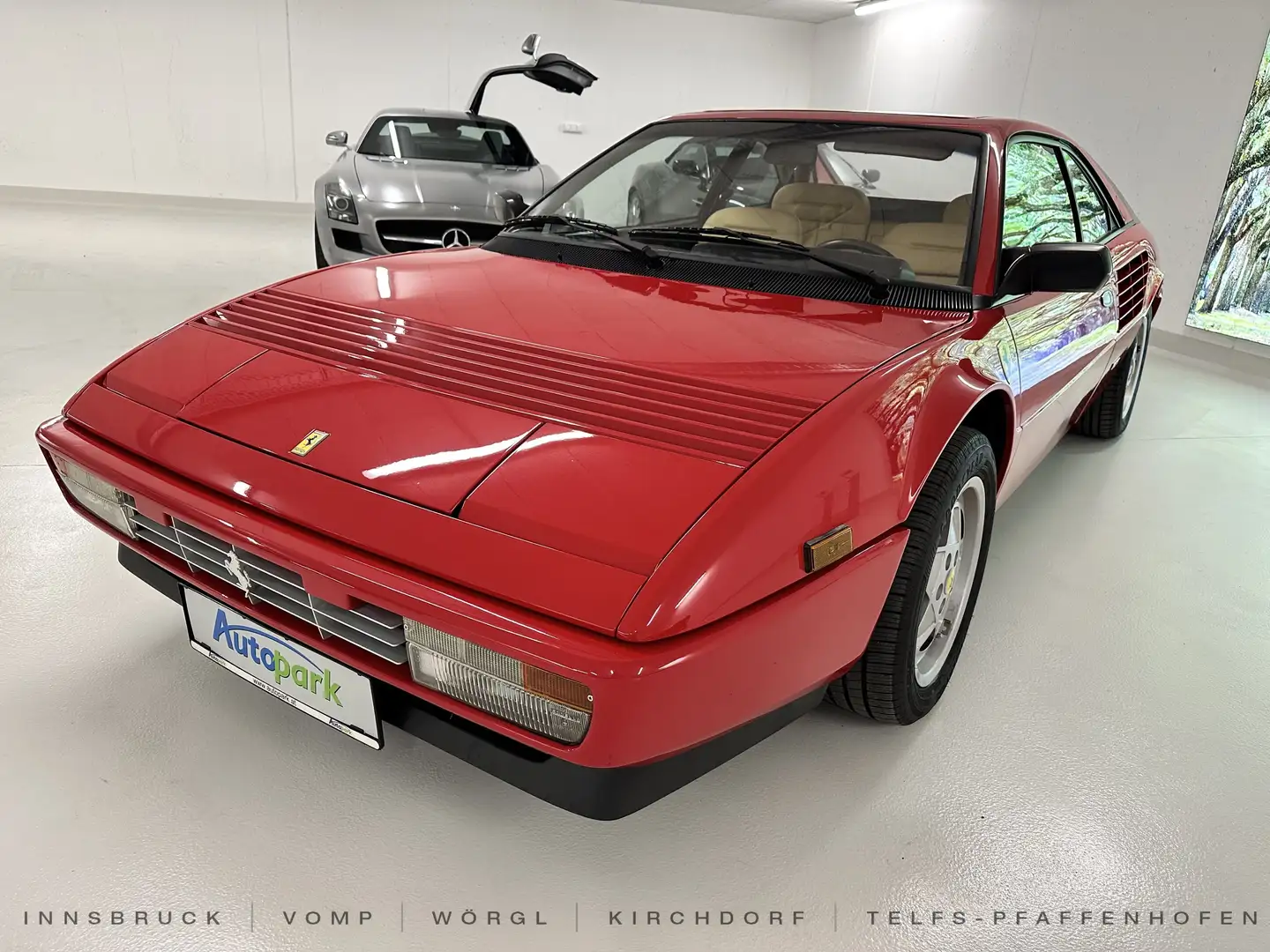 Ferrari Mondial 3,2 Red - 1
