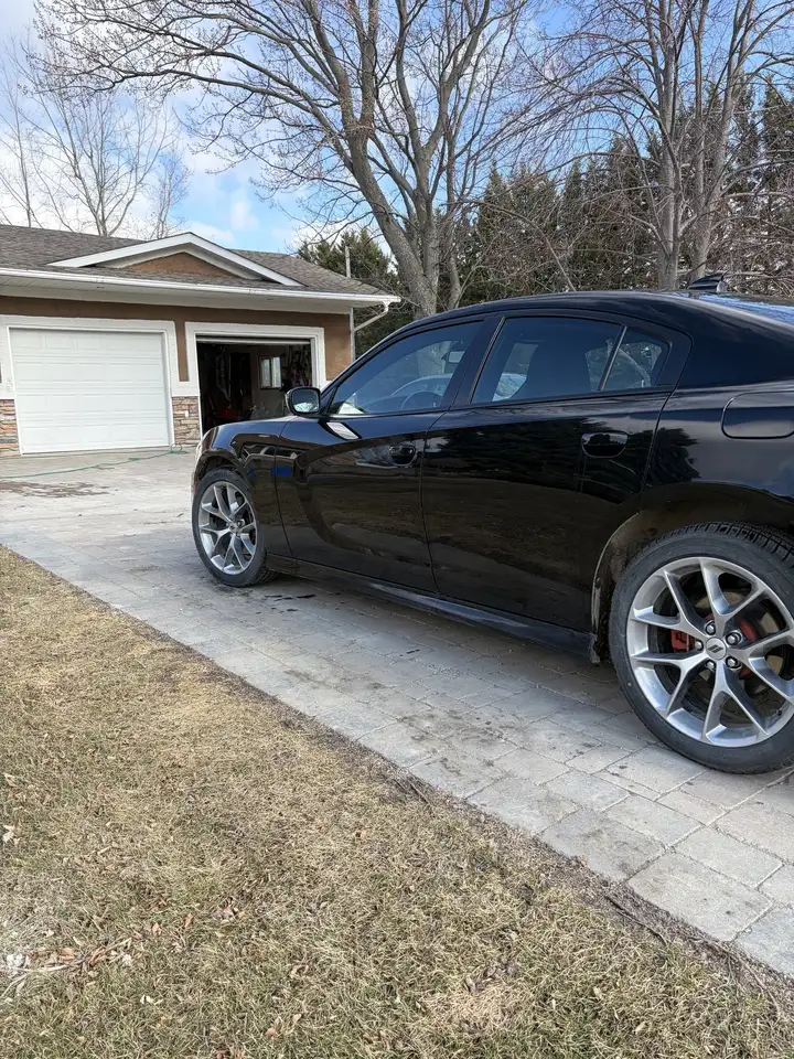 Dodge Charger снимка Dodge Charger
