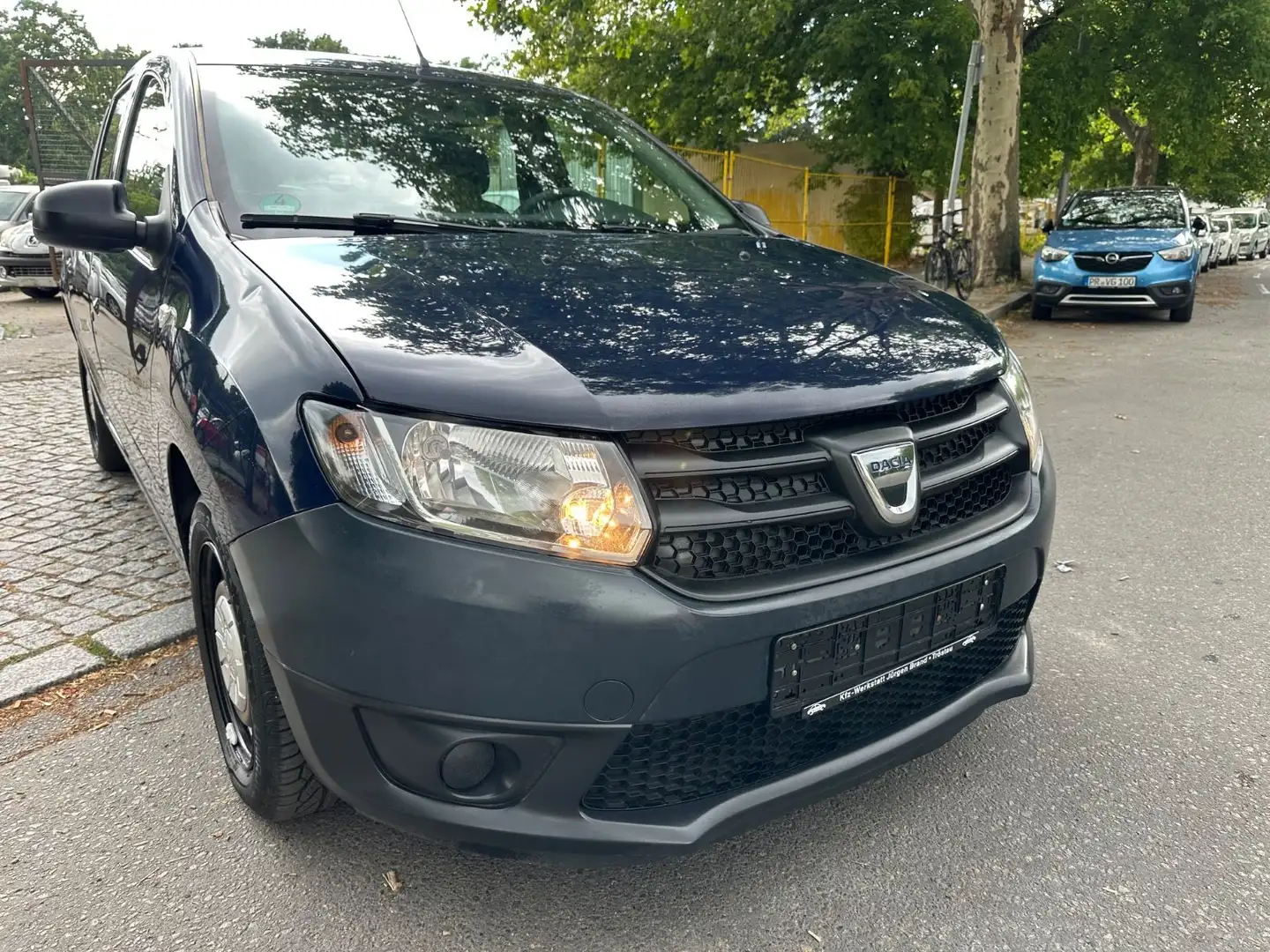 Dacia Sandero II Essentiel * Euro 6 * Blau - 1