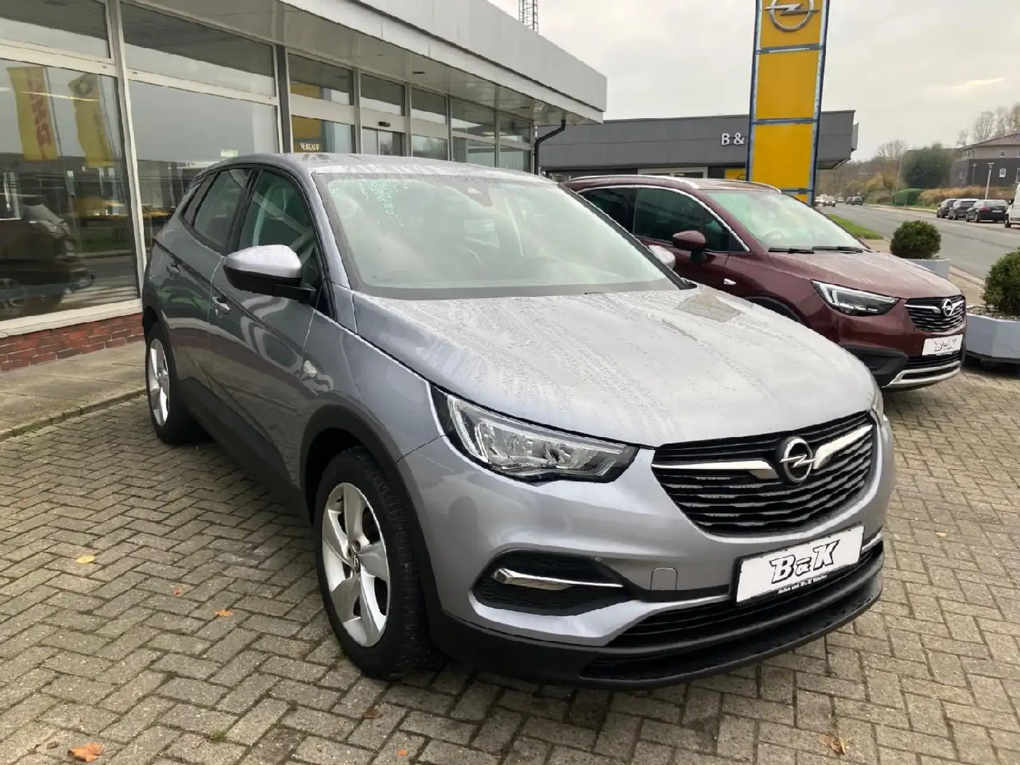 Opel Grandland Edition Grau - 2
