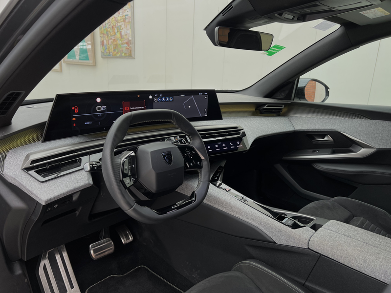 Peugeot 5008 Hybrid 145pk DCS-6 Automaat GT | Navigatie | Airco — photo 4