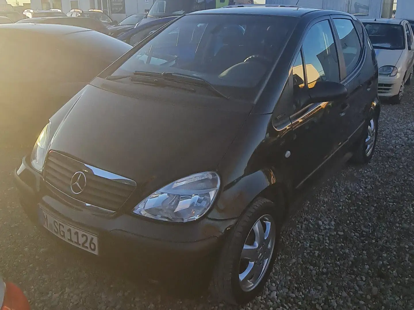 Mercedes-Benz A 140 Classic style Negro - 1