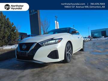 SL/LEATHER/SUNROOF/NAV/BACKUPCAM/HEATEDSEATS