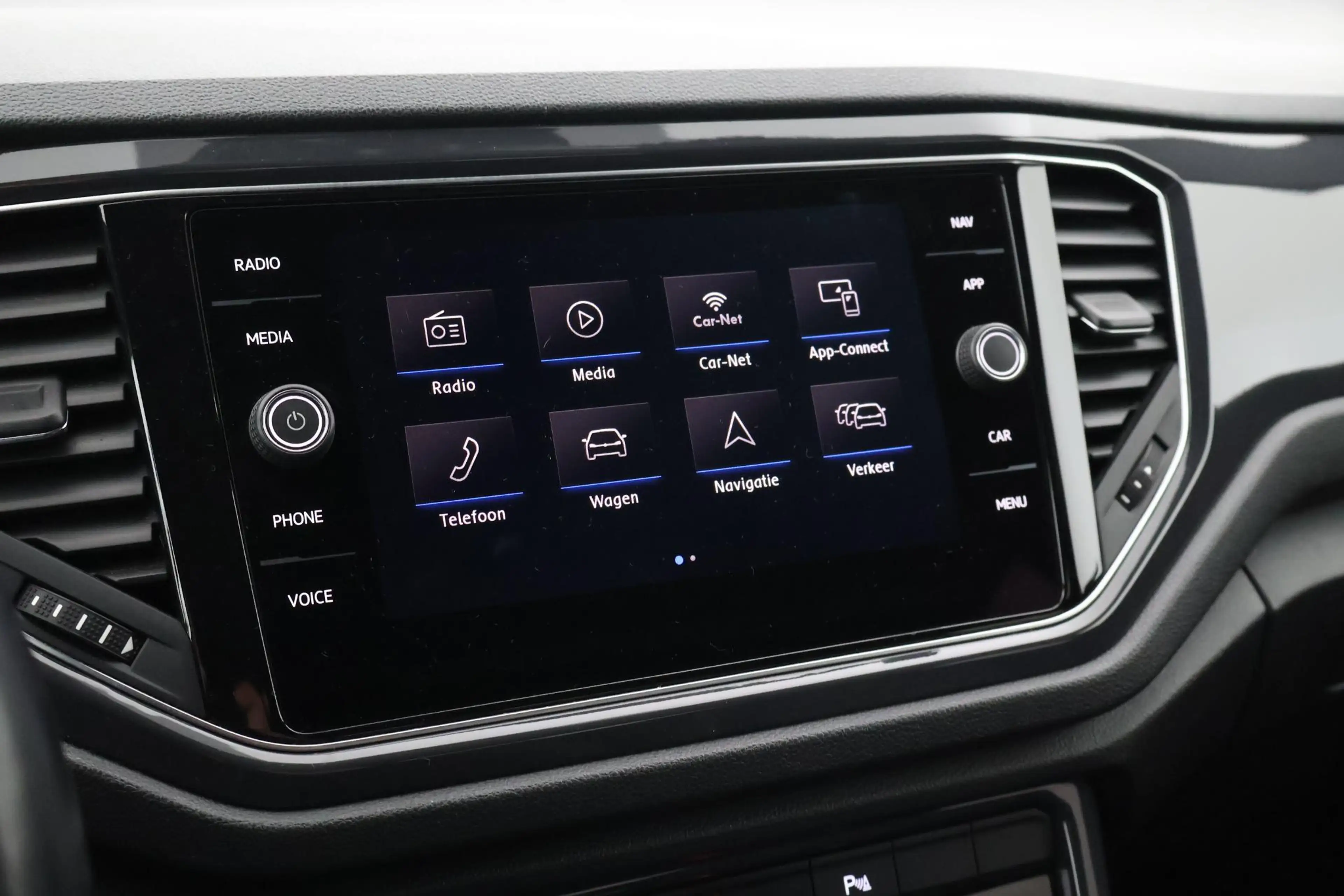 Volkswagen T-Roc 1.5 TSI 150pk DSG R-Line Sport Panoramadak Camera — photo 26