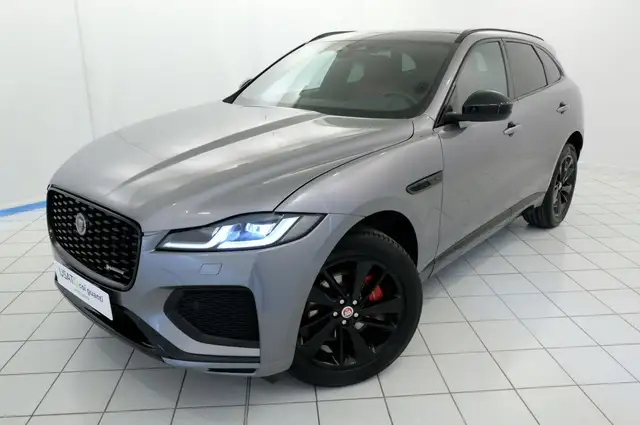 Jaguar F-Pace 2.0 P250 R-DYNAMIC BLACK AUTO 4WD