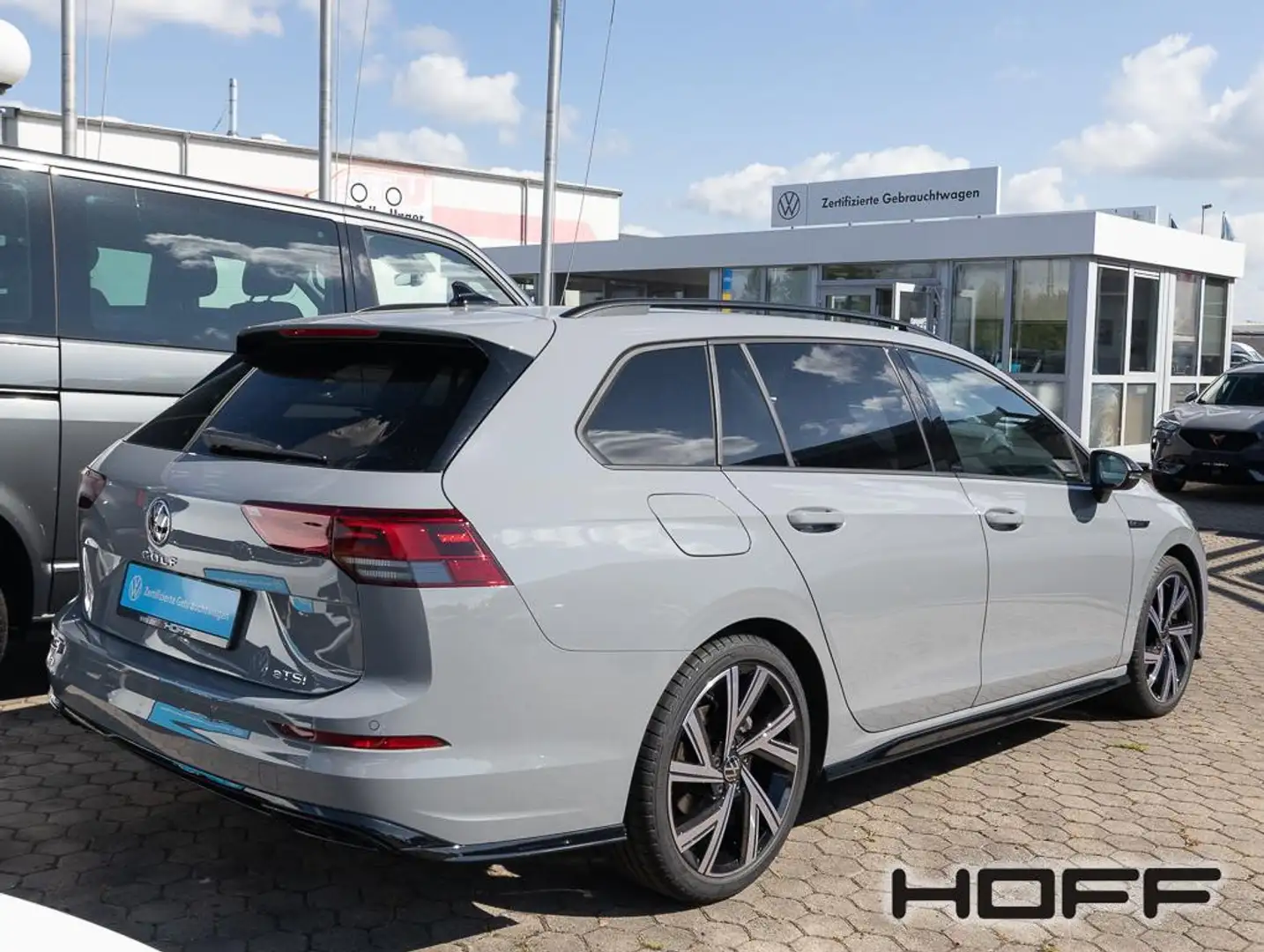 Volkswagen Golf Variant 1.5 eTSI DSG R-Line LED Kamera Shz. Naviga Grigio - 2